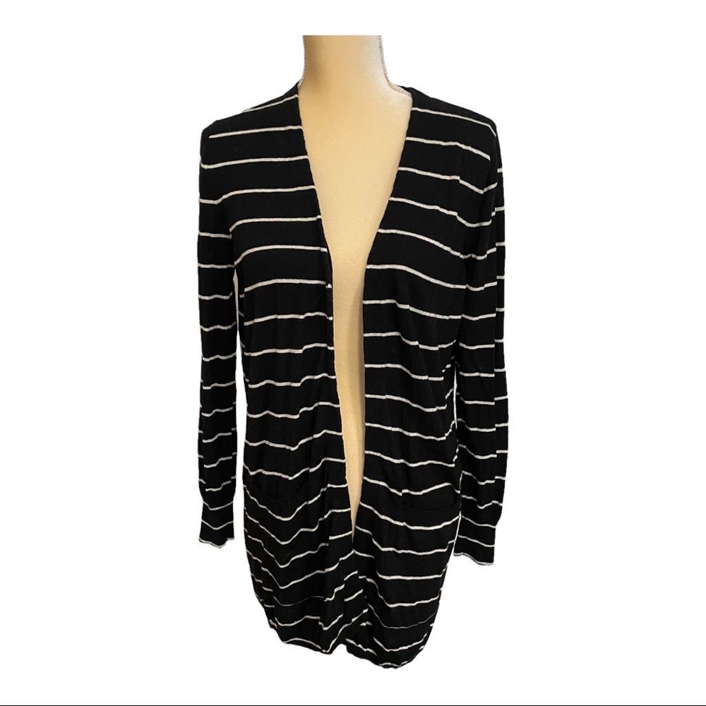 Billabong Black and White Stripe Cardigan Sweater Size‎ Small